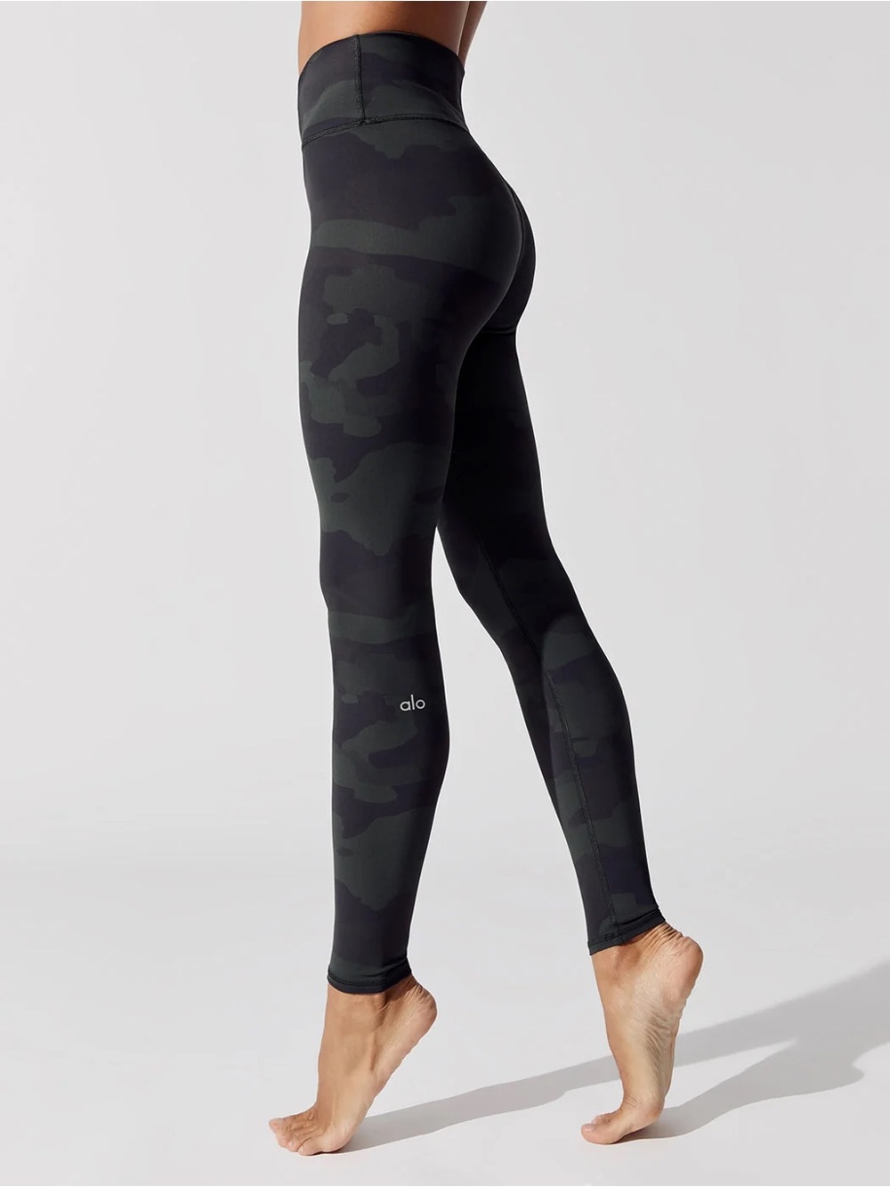 NWT Alo Yoga High-waist Vapor Legging - Hunter Camouflage